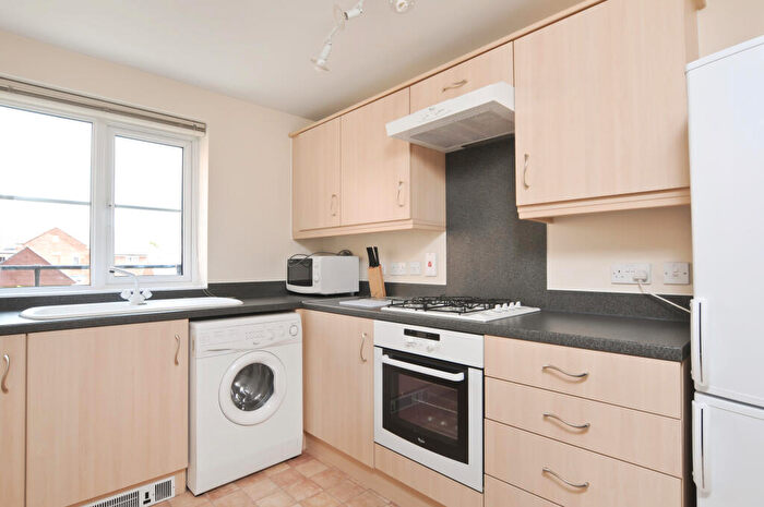 1 Bedroom Apartment To Rent In Sherwood Place, Headington, OX3