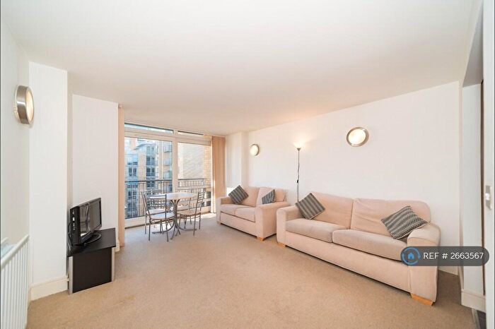 1 Bedroom Flat To Rent In Turner House, London, E14
