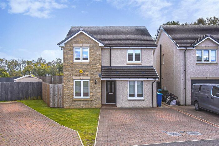 4 Bedroom Detached House For Sale In Macpherson Avenue, Dunfermline, KY11