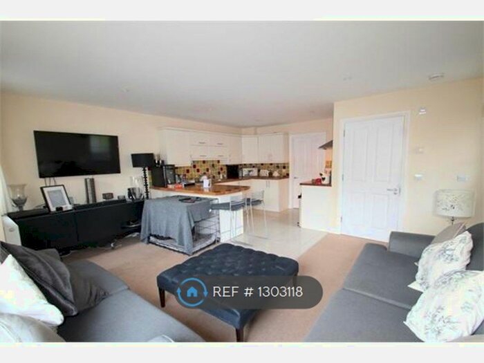 1 Bedroom Flat To Rent In Percy Road, Guildford GU2
