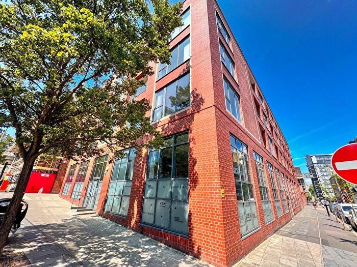 2 Bedroom Flat To Rent In Polytechnic Street, Woolwich, London, SE18
