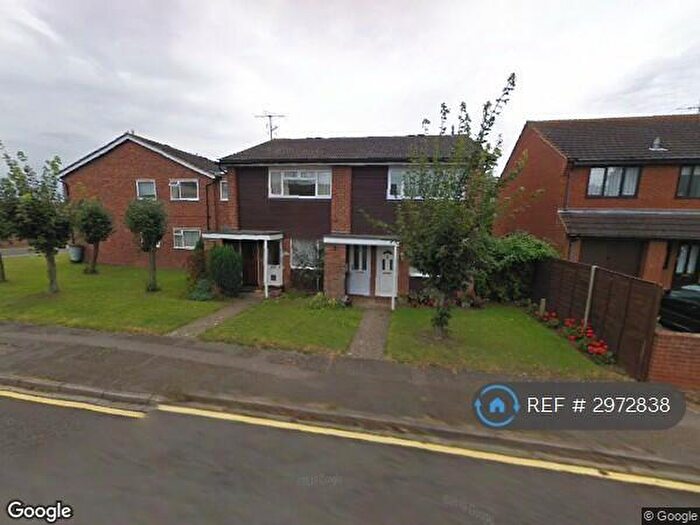 2 Bedroom Maisonette To Rent In Saffron Court, Biggleswade, SG18