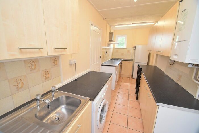 4 Bedroom Terraced House To Rent In Trevaylor Road, Falmouth, TR11