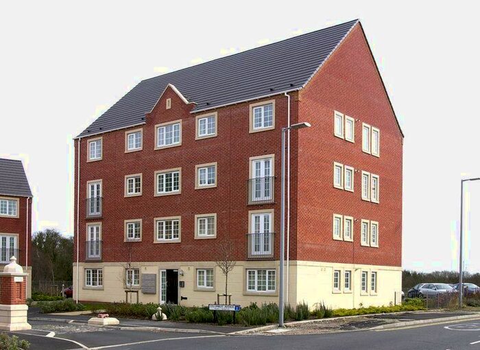 2 Bedroom Flat To Rent In Columbus Avenue, Brierley Hill, DY5