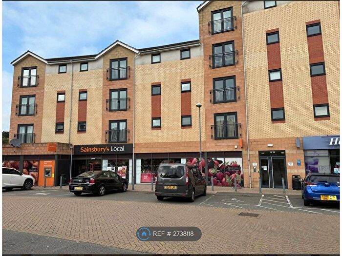 2 Bedroom Flat To Rent In Sandhills Avenue, Hamilton, Leicester, LE5