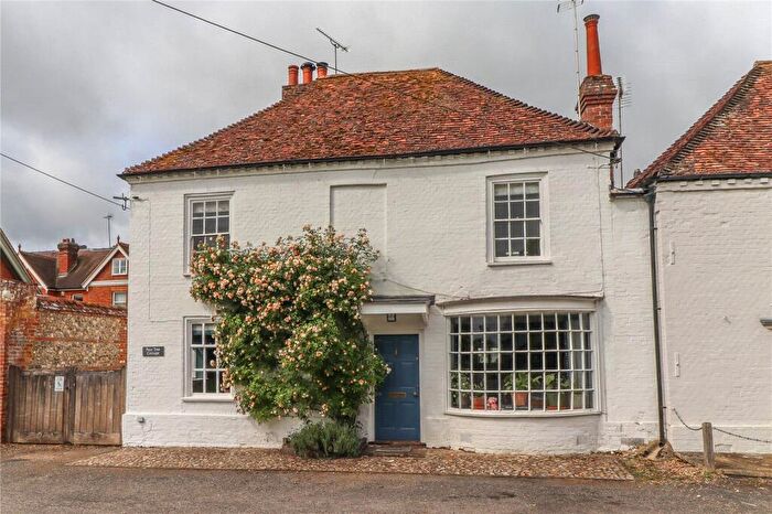 5 Bedroom Semi Detached House For Sale In Appleshaw, Andover, Hampshire, SP11