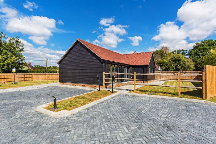 3 Bedroom Detached Bungalow To Rent In Ref: Km - Norwood Hill Road, Norwood Hill, RH6