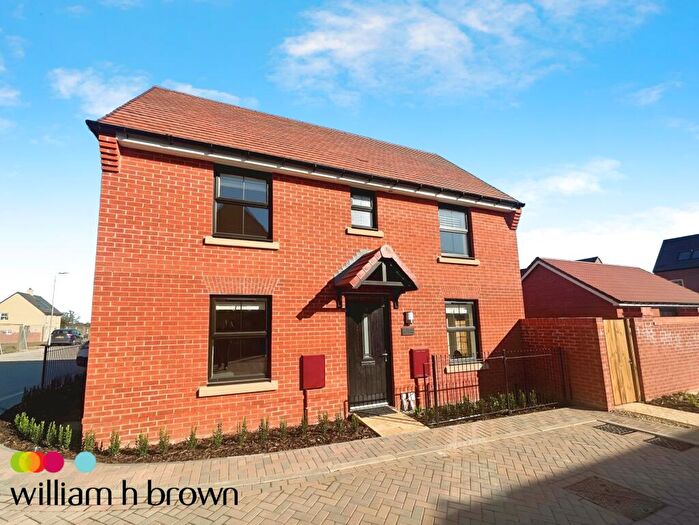 3 Bedroom House To Rent In Teasel Close, Ipswich, IP1