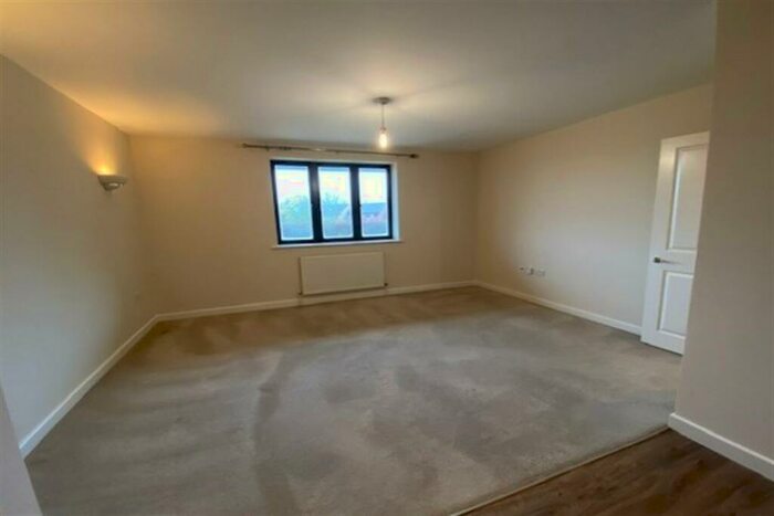 2 Bedroom Apartment To Rent In Hatch Warren, Basingstoke, RG22