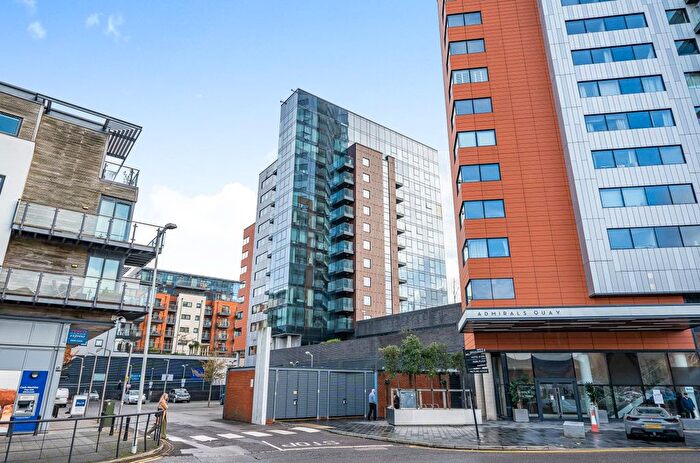 1 Bedroom Flat For Sale In Ocean Way, Ocean Village, Southampton, Hampshire, SO14