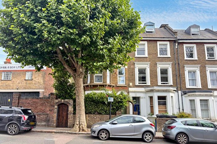 Flat For Sale In C Iverson Road, West Hampstead, London, NW6
