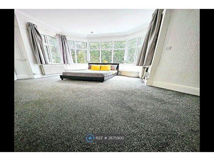 1 Bedroom Flat To Rent In Queens Park Gardens, Bournemouth, BH8