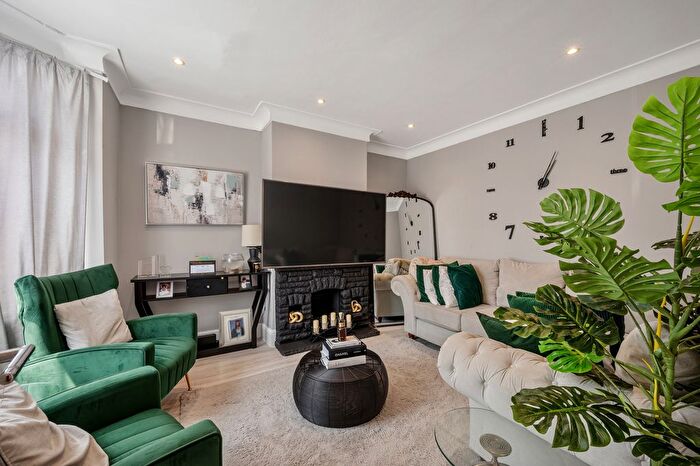 3 Bedroom Terraced House For Sale In Tolworth Road, Surbiton, KT6