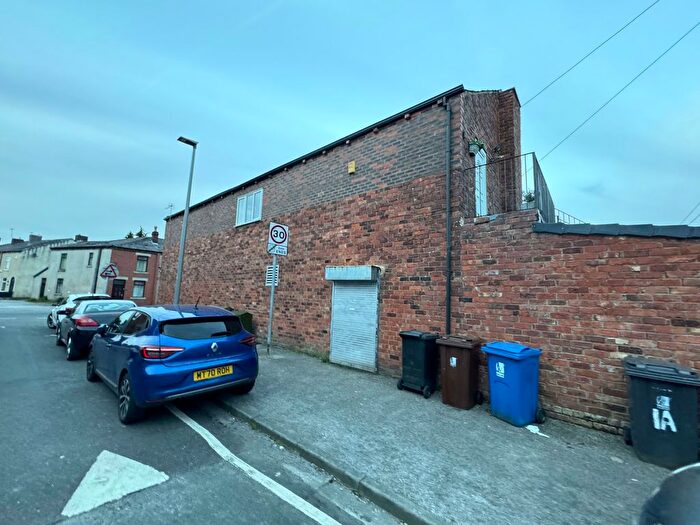 2 Bedroom Flat To Rent In Harrison Street, Hindley Green, Wigan, Greater Manchester, WN2