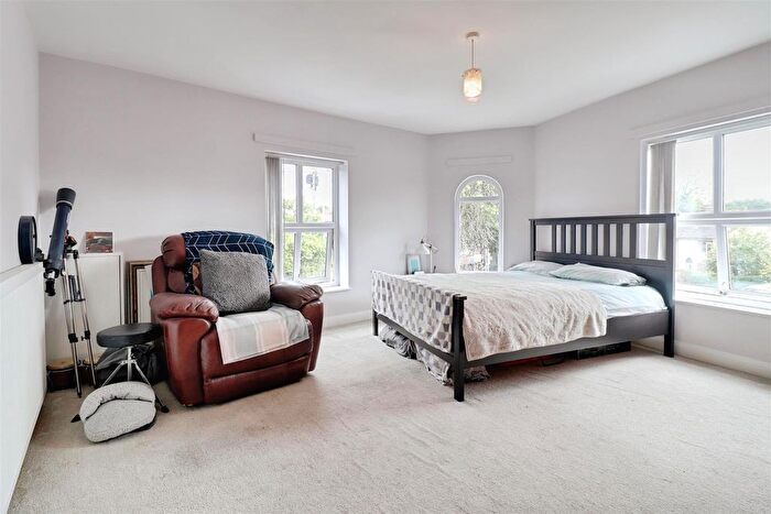 3 Bedroom End Terrace House For Sale In Station Road, Alsager, ST7