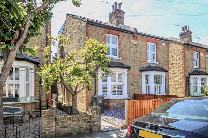 3 Bedroom Semi-Detached House To Rent In Craven Road, Kingston Upon Thames, KT2