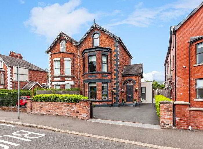 4 Bedroom Semi-Detached House For Sale In Lisburn Road, Belfast, BT9