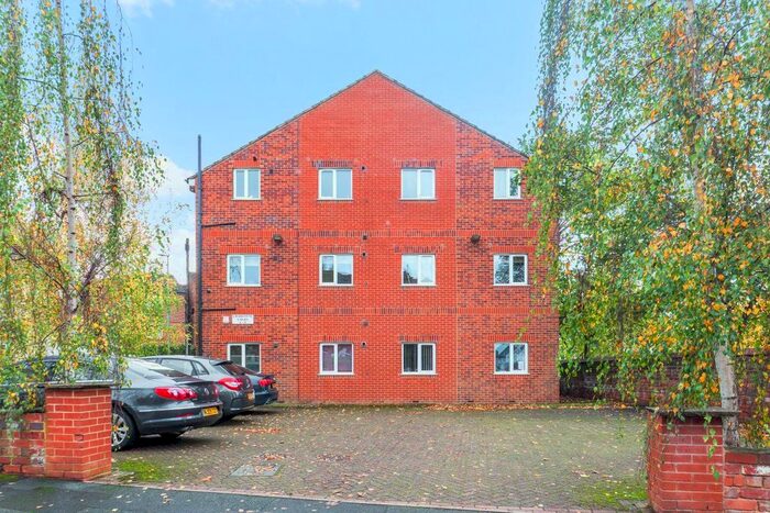 1 Bedroom Flat To Rent In Wheaton Avenue, Halton, Leeds LS15