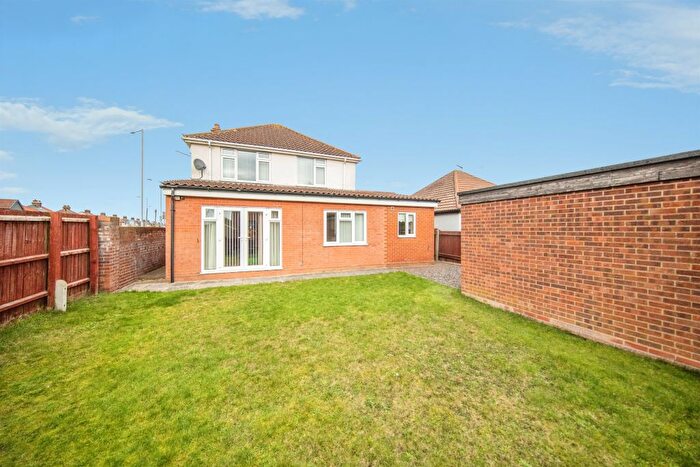 3 Bedroom Detached House For Sale In Foxhall Road, Ipswich, IP3