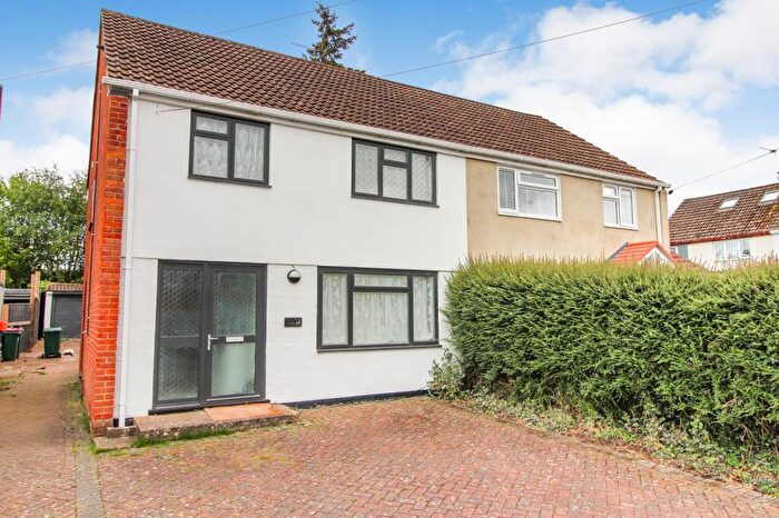 3 Bedroom Semi-Detached House For Sale In Grange Close, Crawley, West Sussex., RH10
