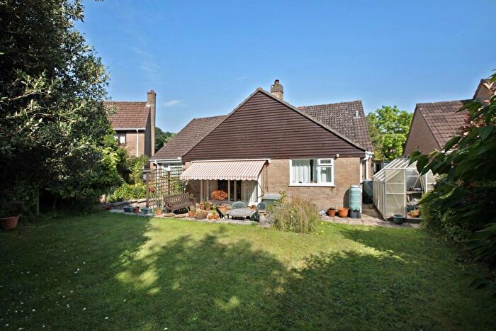 4 Bedroom Bungalow For Sale In Shillingate Close, Dawlish, EX7