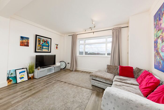 1 Bedroom Flat For Sale In Edith Villas, London, W14