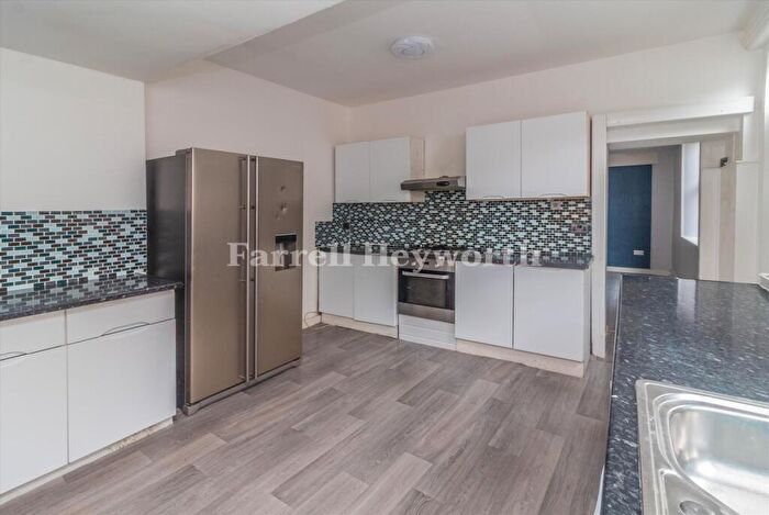 7 Bedroom House For Sale In Regent Road, Blackpool, FY1