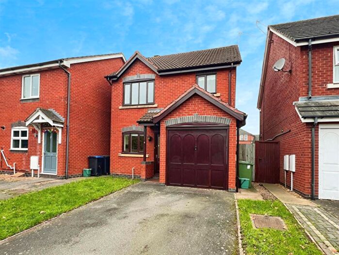 3 Bedroom Detached House To Rent In Silver Birch Grove, Leamington Spa, CV31