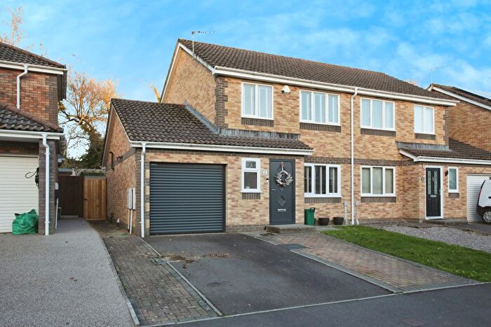 3 Bedroom Semi Detached House For Sale In Cae Garw, Llantwit Fardre, Pontypridd, CF38