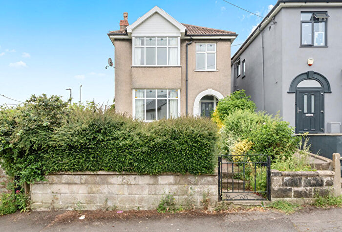 3 Bedroom Detached House For Sale In Chase Road, Bristol, Gloucestershire, BS15