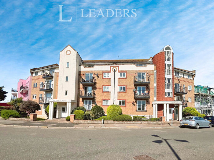 2 Bedroom Apartment To Rent In Marine Parade East, Clacton-on-Sea, CO15