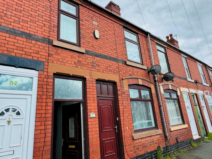 3 Bedroom Terraced House To Rent In Burton Road, Dudley, DY1