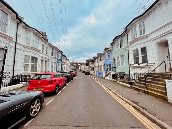 1 Bedroom Flat To Rent In Campbell Road, Brighton, BN1
