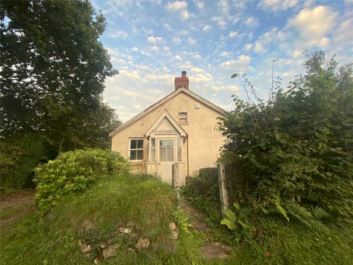 2 Bedroom Detached House For Sale In Trap, Llandeilo, Carmarthenshire, SA19