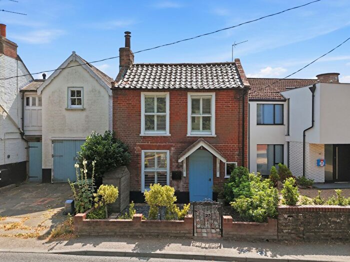 3 Bedroom Detached House For Sale In Burkitt Road, Woodbridge, IP12