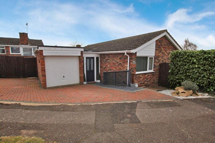 3 Bedroom Detached Bungalow To Rent In Neville Crescent, Bromham, MK43