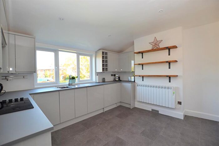 3 Bedroom Apartment To Rent In Leckhampton Road, Leckhampton, Cheltenham, GL53