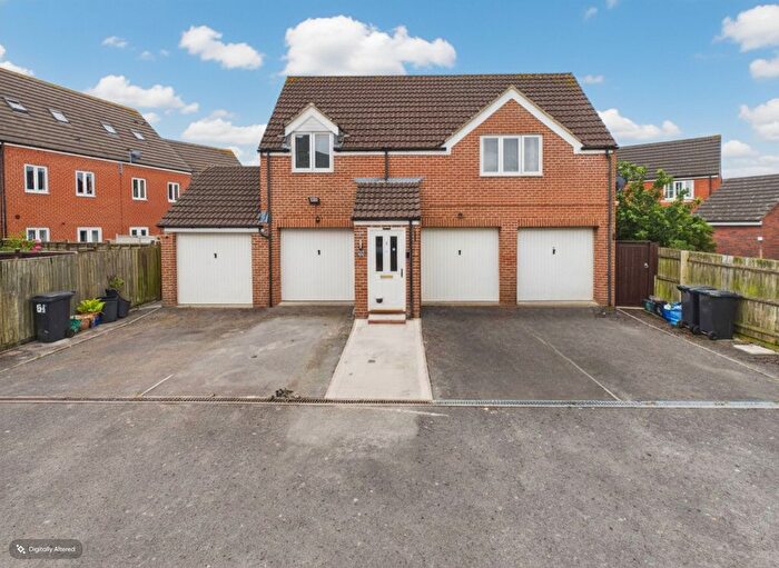 2 Bedroom Detached House For Sale In Cridlands Meadow, Bridgwater, TA6