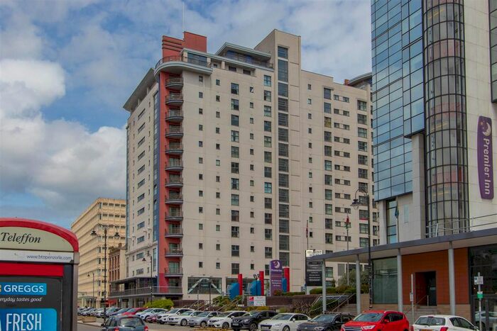 2 Bedroom Flat To Rent In Churchill Way, Cardiff, CF10