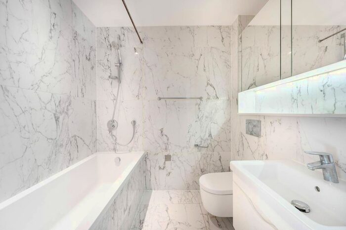 3 Bedroom Flat To Rent In Southern Row, Ladbroke Grove, London, W10