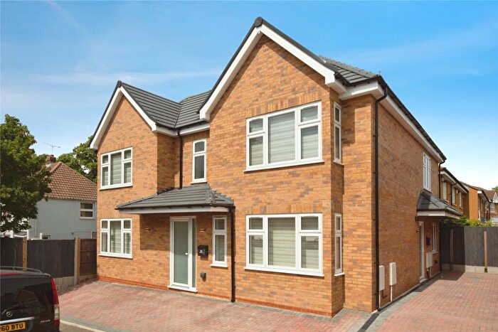 4 Bedroom House For Sale In Perkins Road, Ilford, IG2