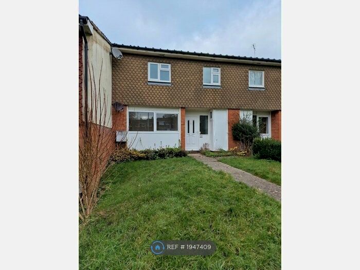 3 Bedroom Terraced House To Rent In Home Farm, Swindon, SN6