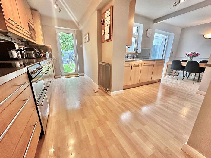 4 Bedroom Semi-detached House For Sale In Sefton Grove, Tipton, DY4