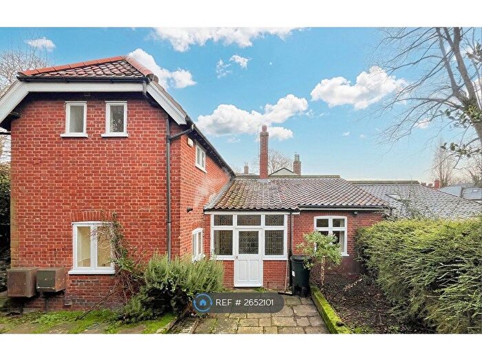 3 Bedroom Detached House To Rent In St. Leonards Road, Norwich, NR1