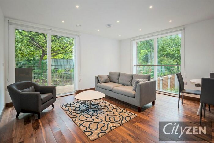 2 Bedroom Flat To Rent In Maygrove Road, London, NW6