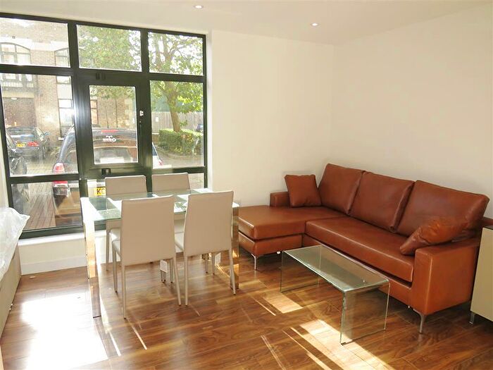 1 Bedroom Apartment To Rent In Corner Hall, Hemel Hempstead, HP3