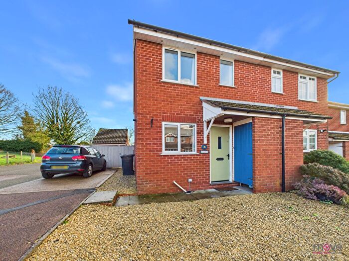 2 Bedroom Semi-Detached House To Rent In Colchester Close, Westbury-On-Severn, GL14