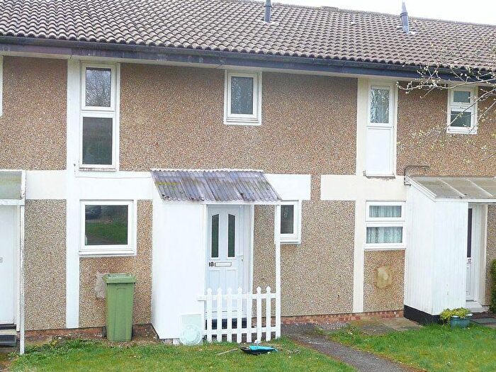 3 Bedroom Terraced House For Sale In Scatterill Close, Milton Keynes, MK13