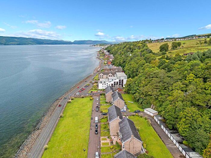 3 Bedroom Duplex For Sale In Shuma Court, Shore Road, Skelmorlie, PA17