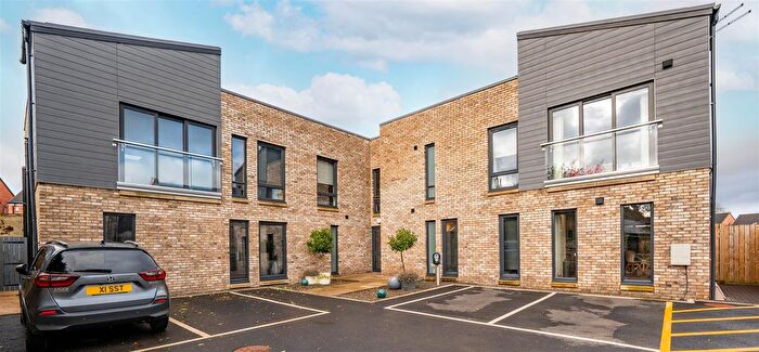 3 Bedroom Flat For Sale In High Street, Kinross, KY13